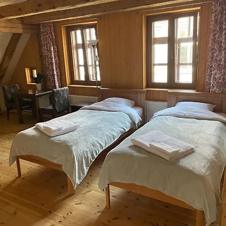 Hotel Kapteinis *